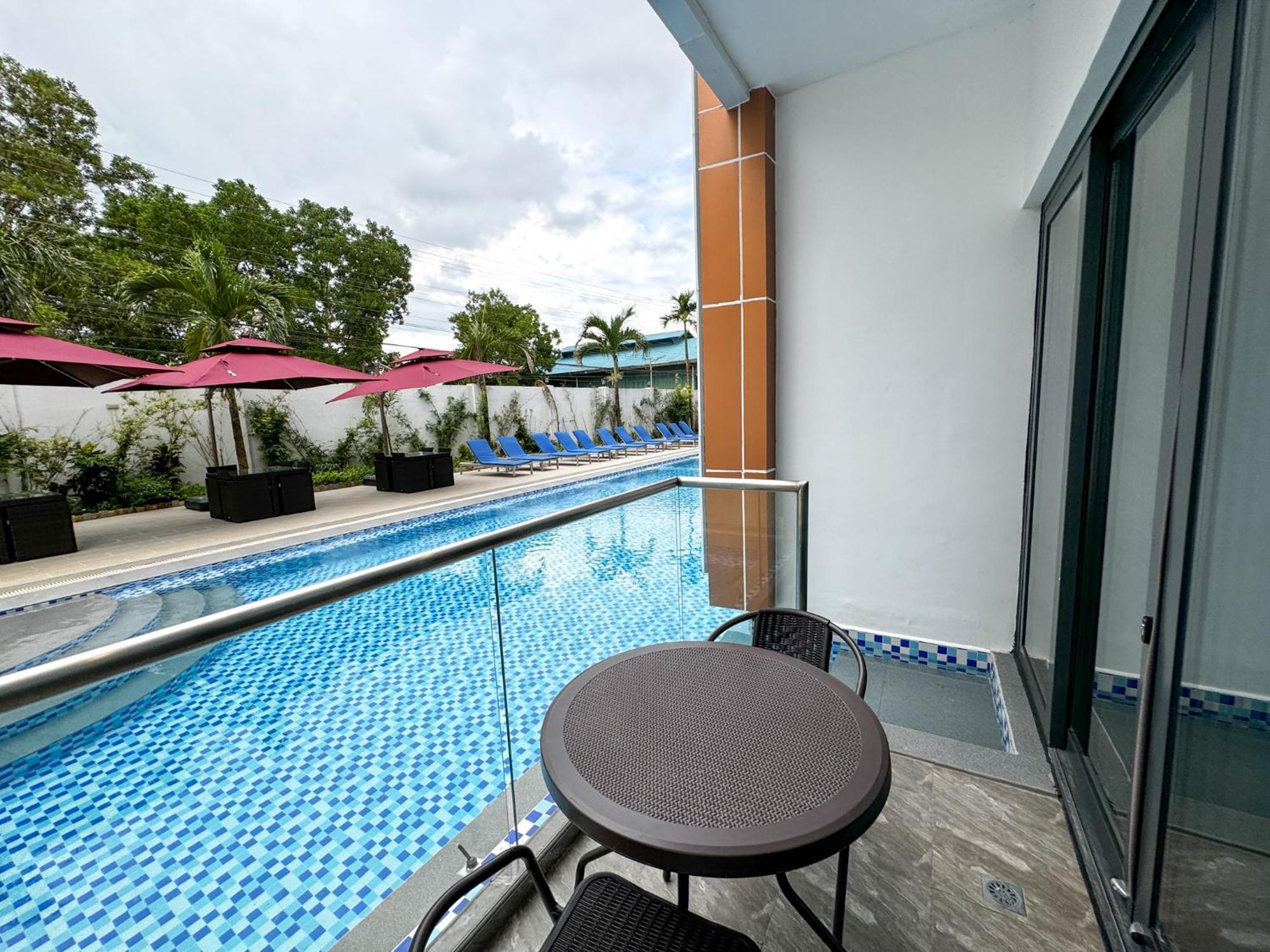 Venus Royale Hotel Coron Εξωτερικό φωτογραφία