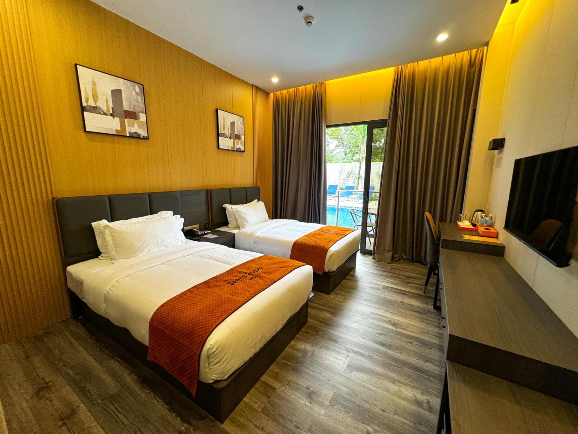 Venus Royale Hotel Coron Εξωτερικό φωτογραφία