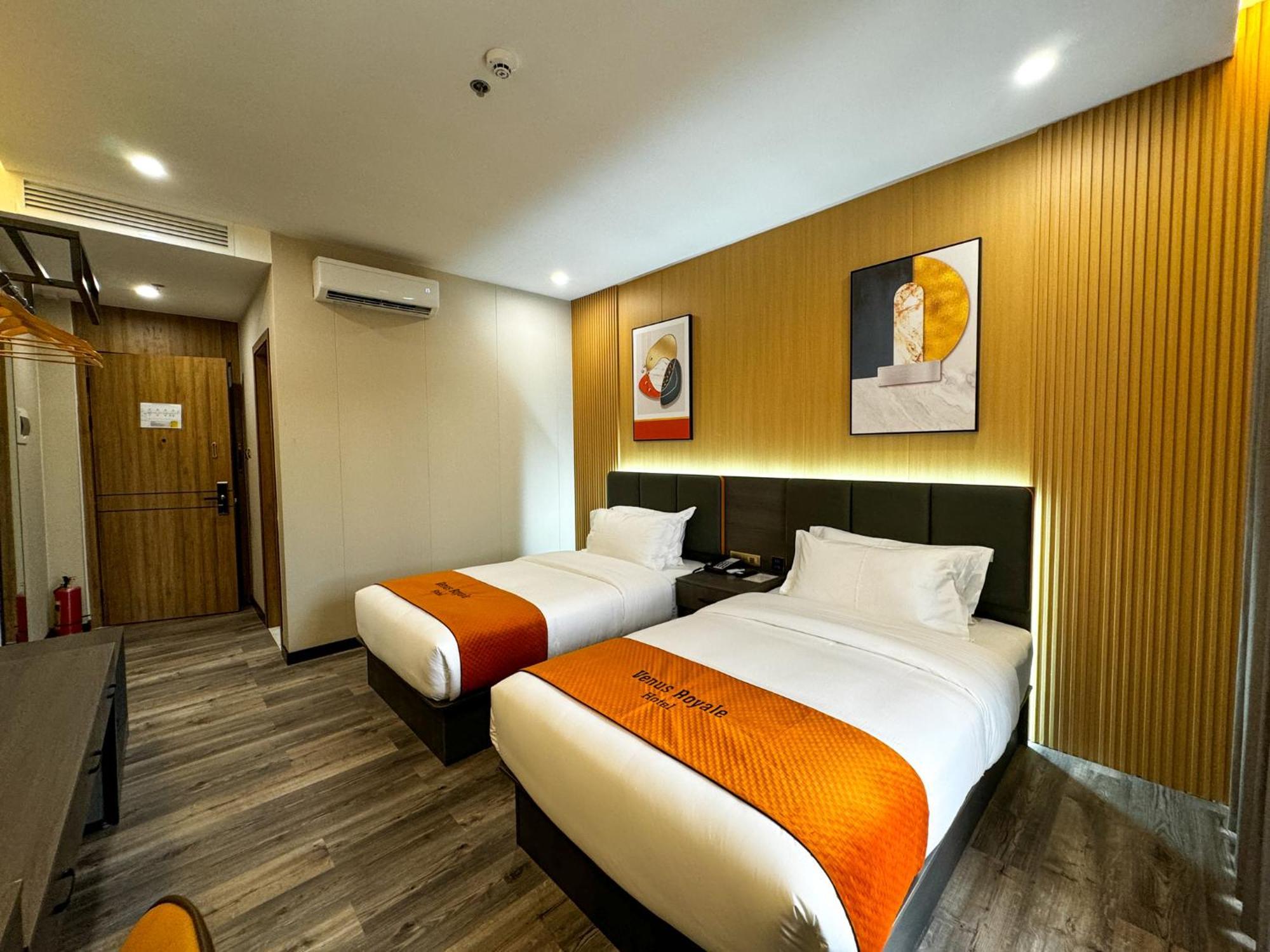 Venus Royale Hotel Coron Εξωτερικό φωτογραφία