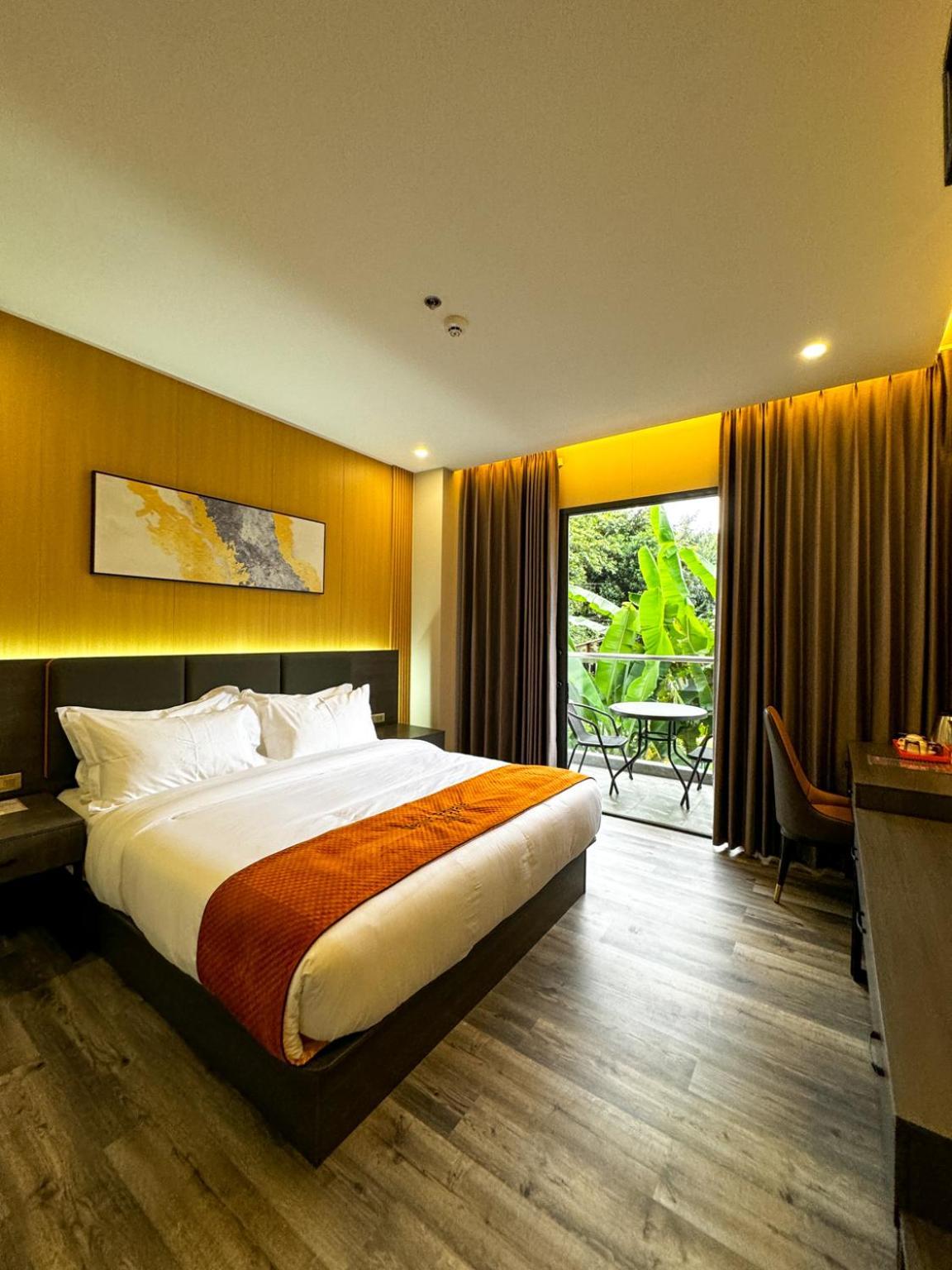 Venus Royale Hotel Coron Εξωτερικό φωτογραφία