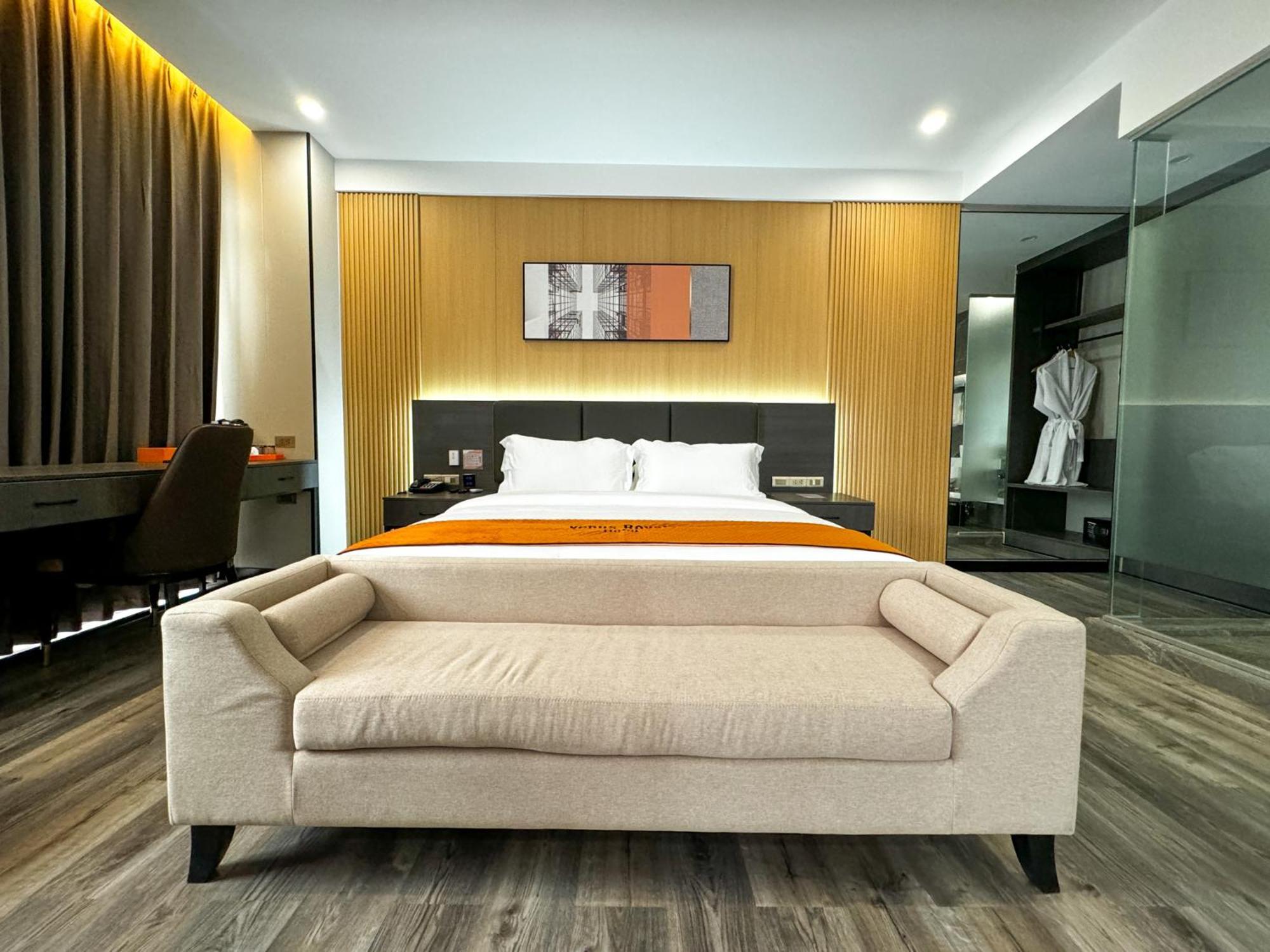 Venus Royale Hotel Coron Εξωτερικό φωτογραφία